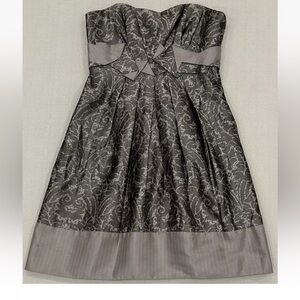 BCBG Maxazria Champagne Pewter Strapless Silk Cocktail Dress Sz 0